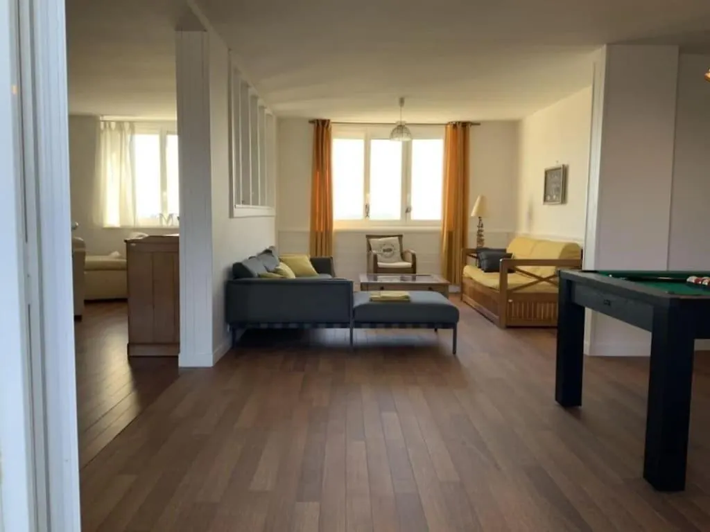 Сasa de vacaciones Holiday Apartment With 2 Bedrooms Sibiril